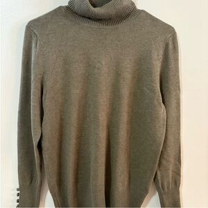 Retrology Olive Green Turtleneck Sweater Button Details Size M